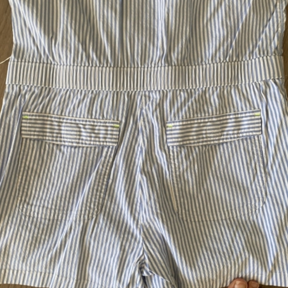 Vineyard Vines Blue and White Striped Coverup - Picture 9 of 11